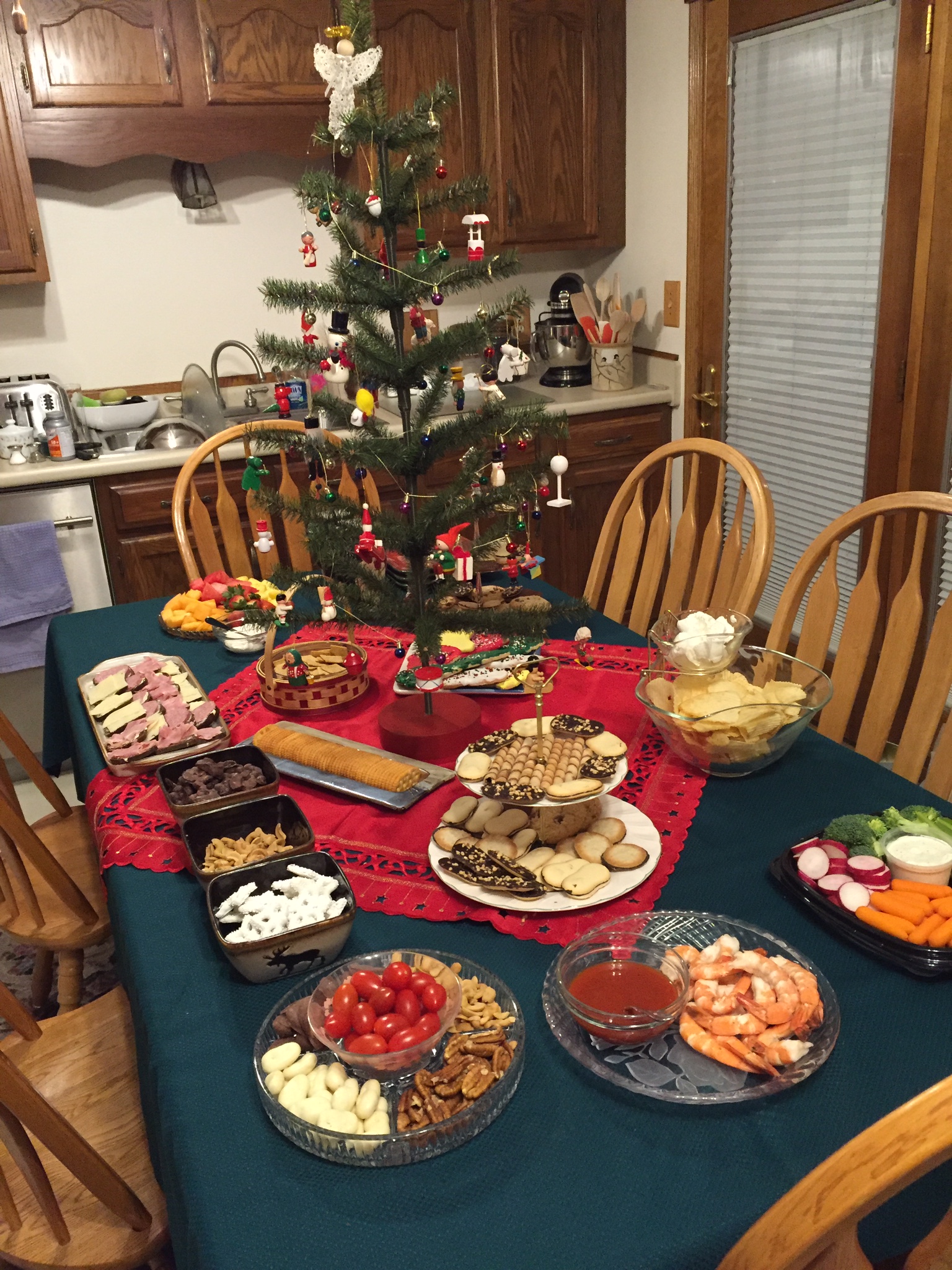 The tradition of taking down Christmas decorations Judy Nolan